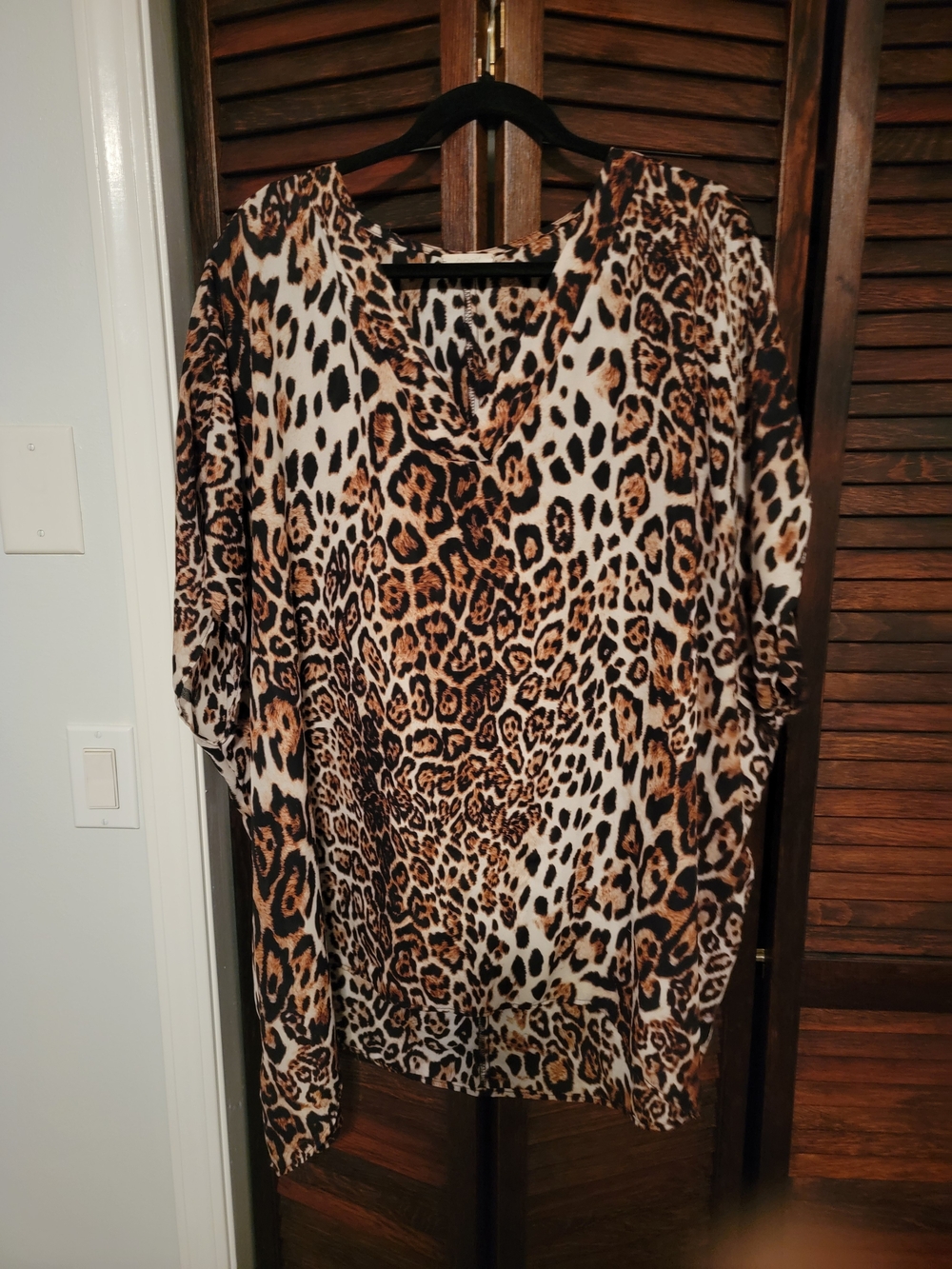 ODDY Leopard Print V-Neck Tunic in Brown and Black